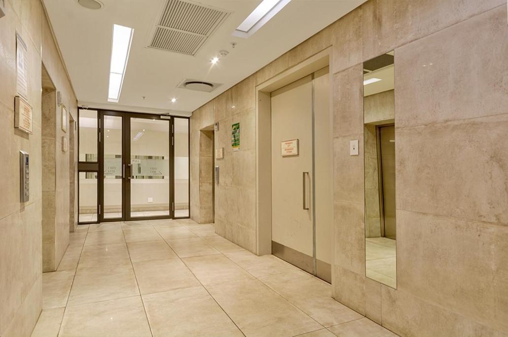 Sandton Skyline Luxury Space Йоханесбург Екстериор снимка